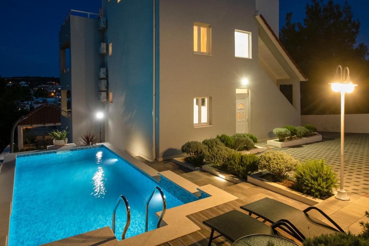 Villa Sena Ražanj エクステリア 写真