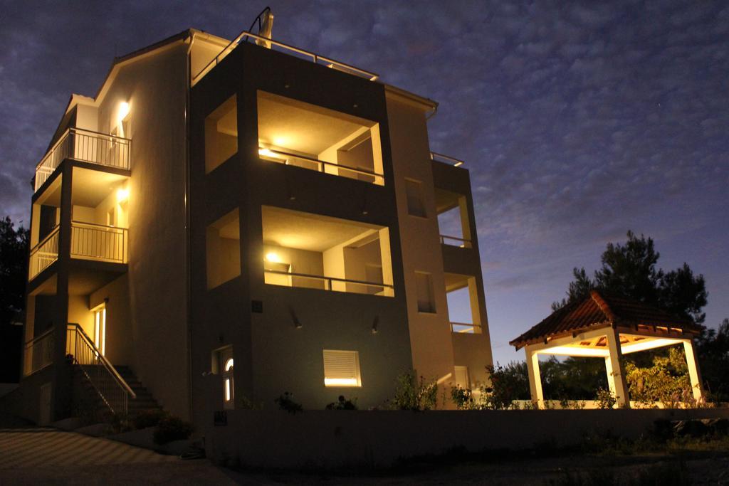 Villa Sena Ražanj エクステリア 写真