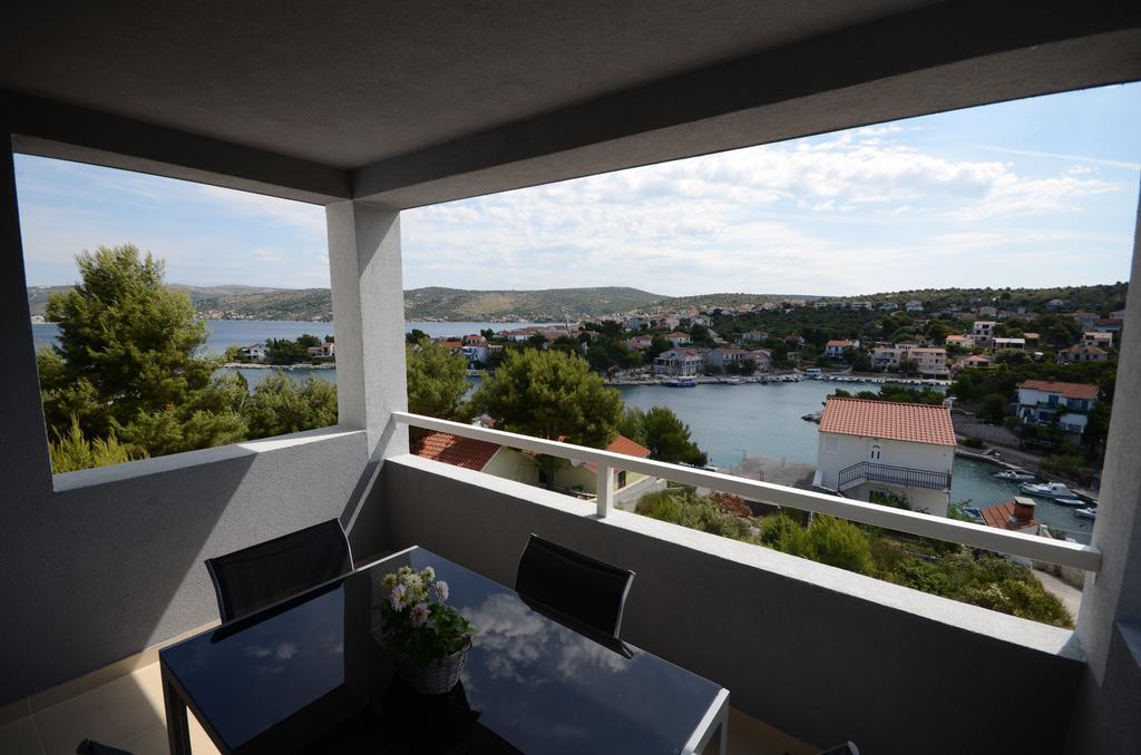 Villa Sena Ražanj エクステリア 写真